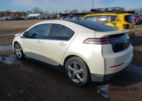 2012 Chevrolet Volt z USA, uszkodzony, nr VIN 1G1RD6E42CU103095